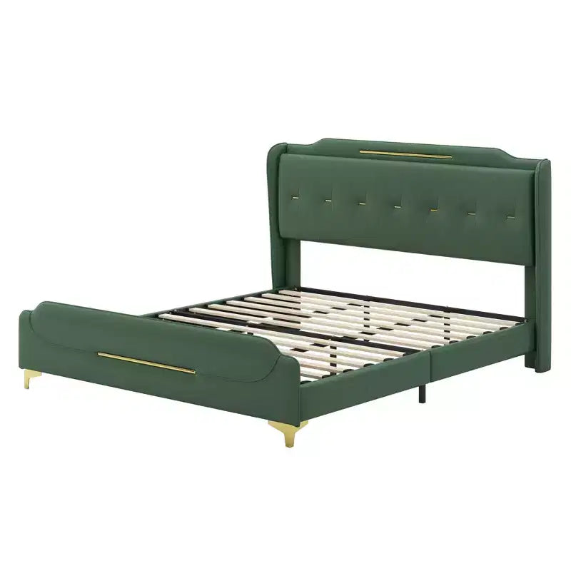 Letto King imbottito in ecopelle con testiera ad alette