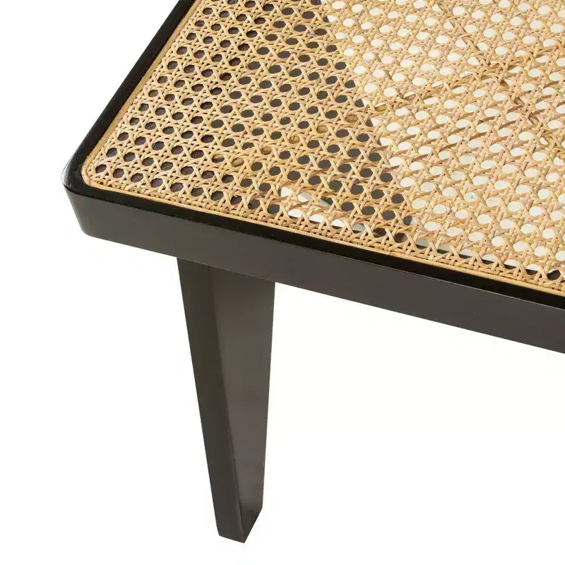 Panca Franco 55" Nera: Rattan Intrecciato a Mano, Base in Legno di Mango, Forma Rettangolare, Non Imbottita