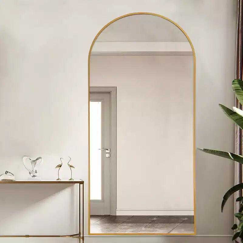 Specchio a figura intera con cornice in metallo